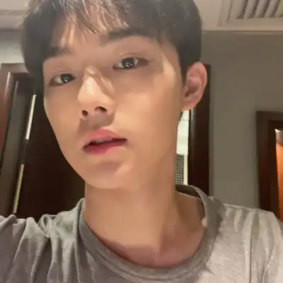 钟俊